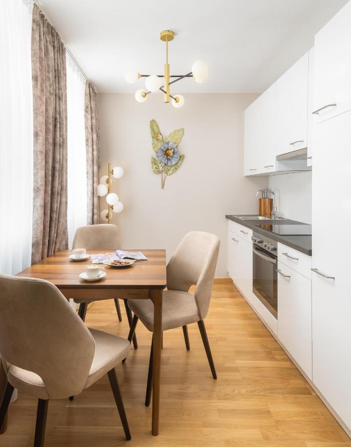 Abieshomes Serviced Apartments Schoenbrunn ウィーン エクステリア 写真